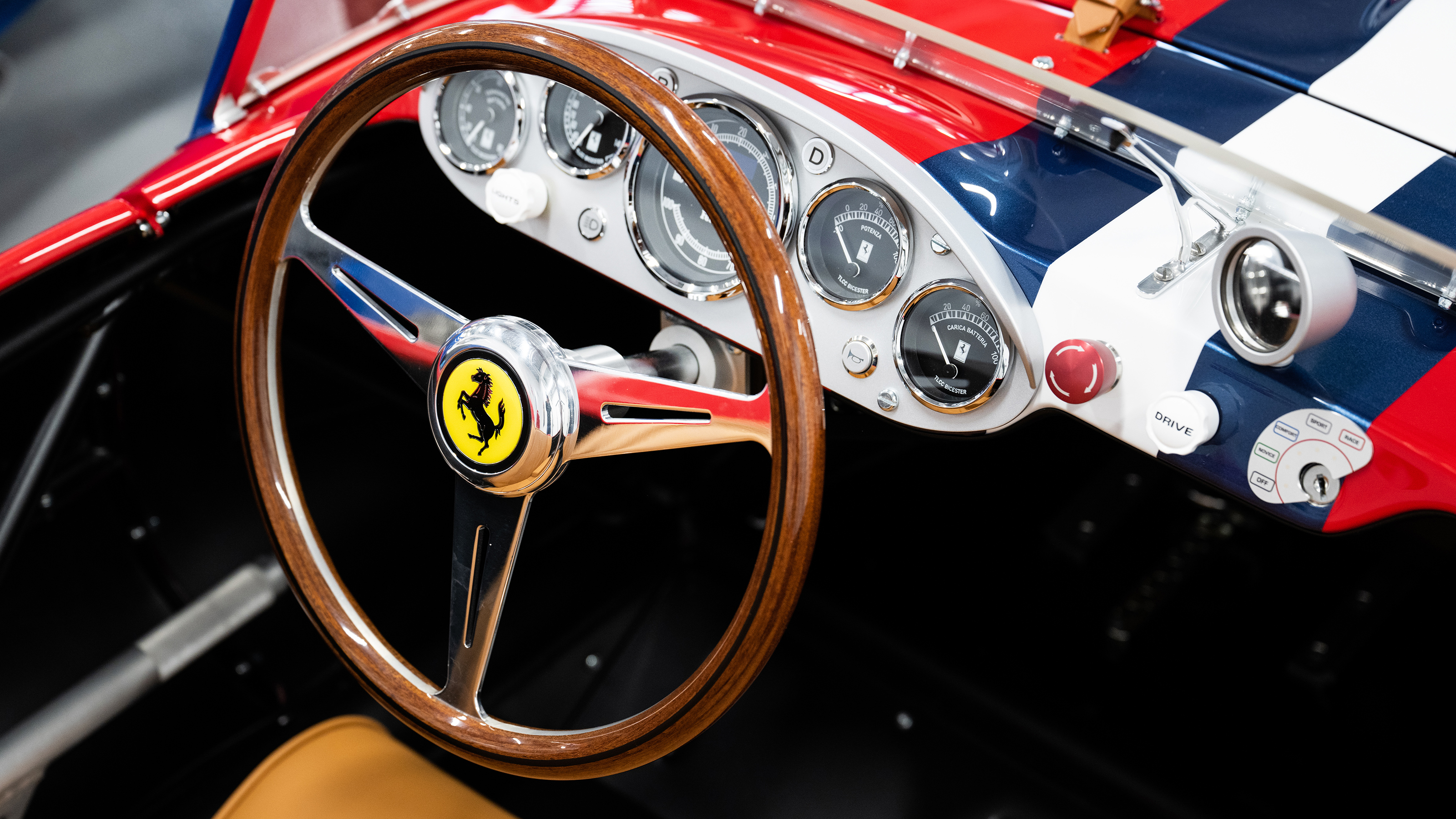 The Little Car Company – steering wheel