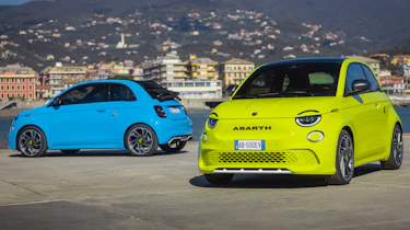 Abarth 500e – twin static