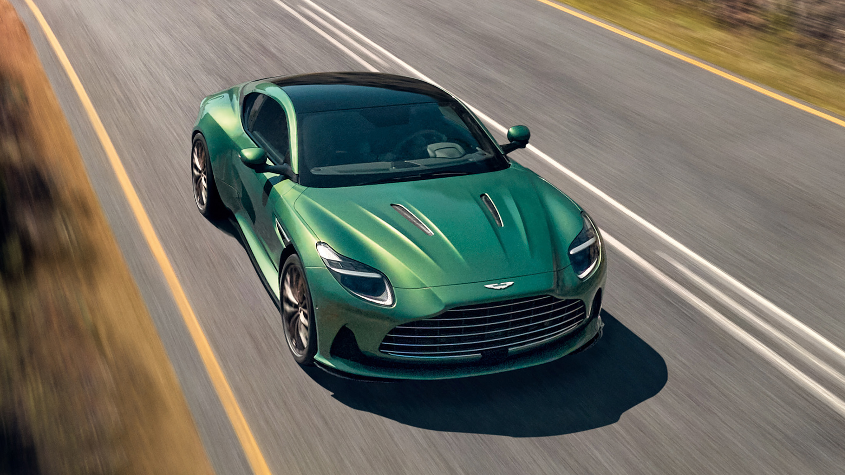 Aston Martin DB12 – front end 