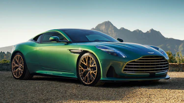 Aston Martin DB12 – front static