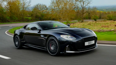 Aston Martin DBS 770 Ultimate – tracking cornering