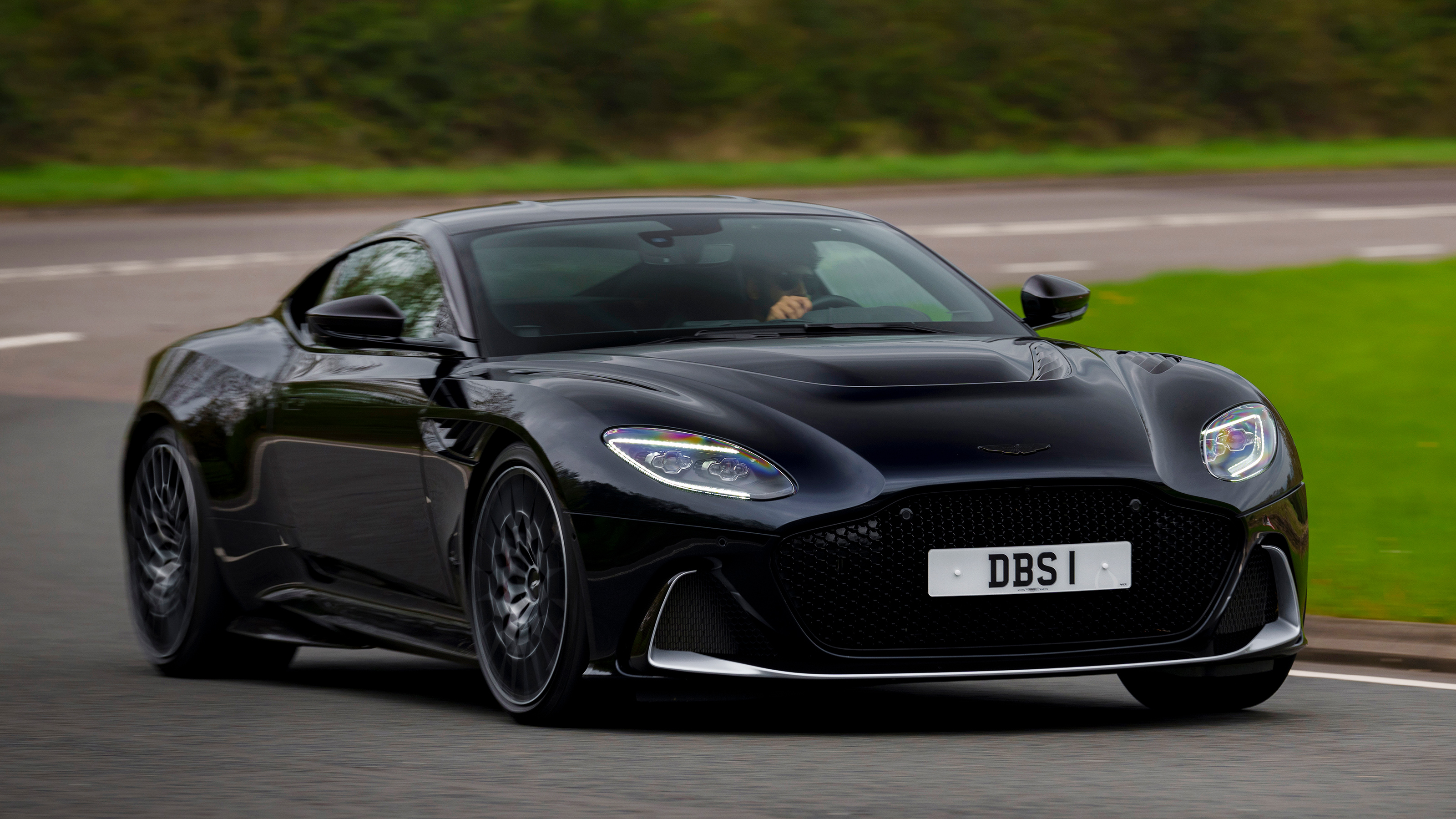 Aston Martin DBS 770 Ultimate – front cornering