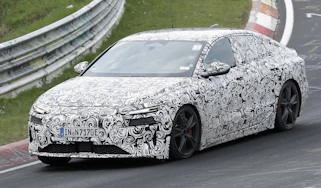 Audi S6 e-tron spy shot – front cornering