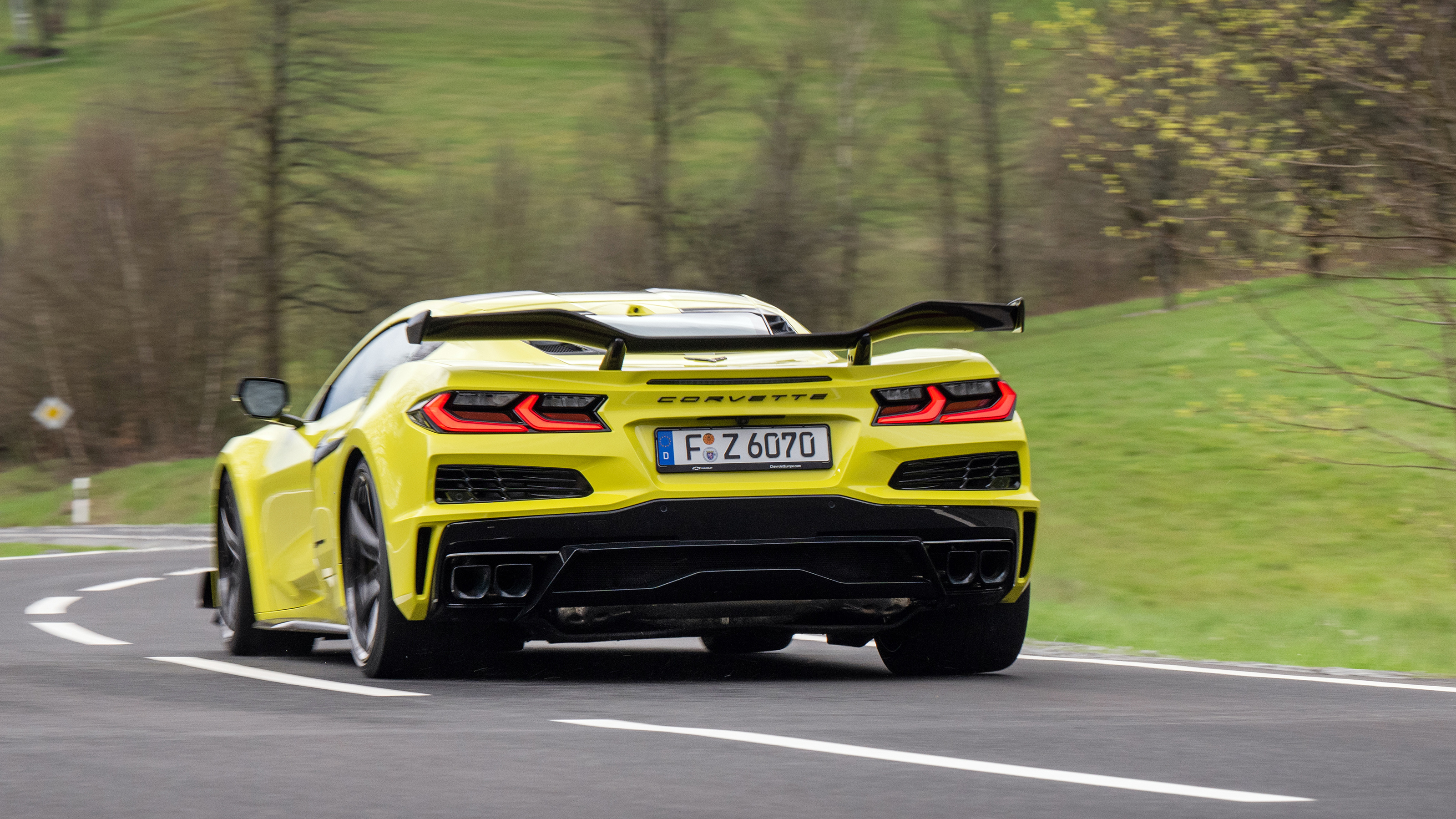 Chevrolet Corvette C8 Z06 – rear cornering