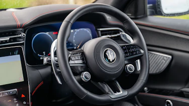 Maserati Grecale Trofeo – steering wheel