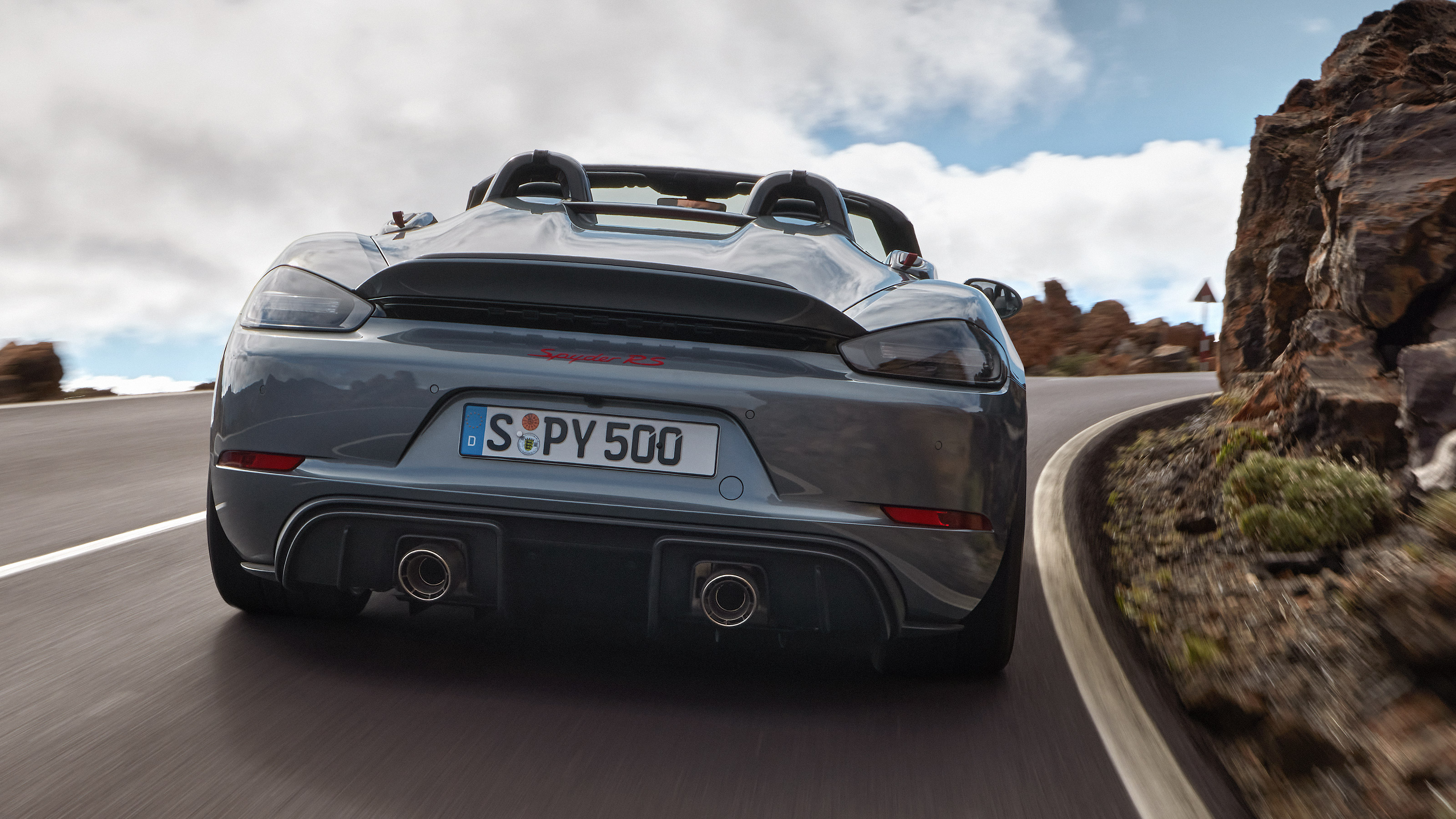 Porsche 718 Spyder RS