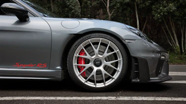 Porsche 718 Spyder RS