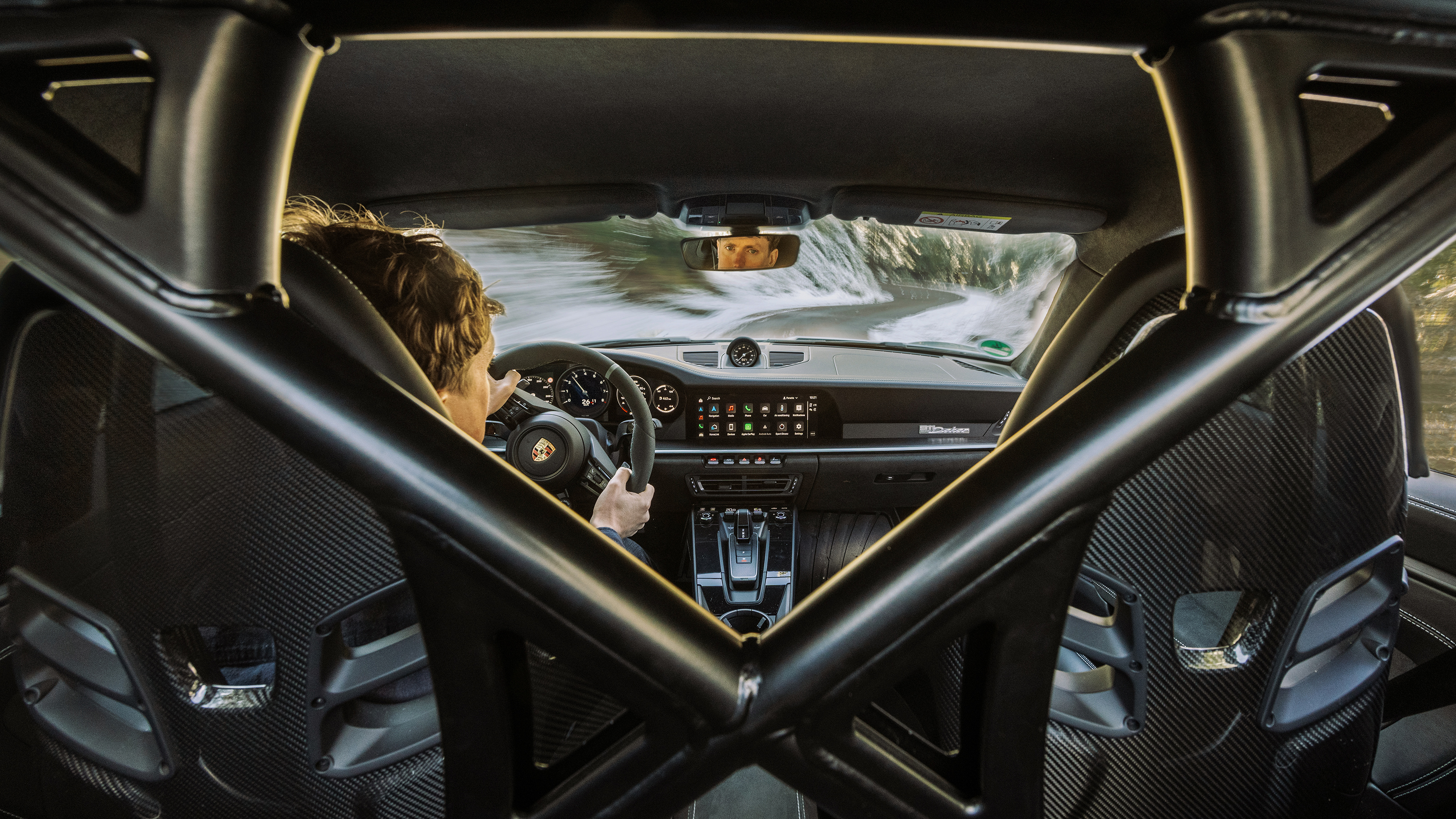 Porsche 911 Dakar – in car driving