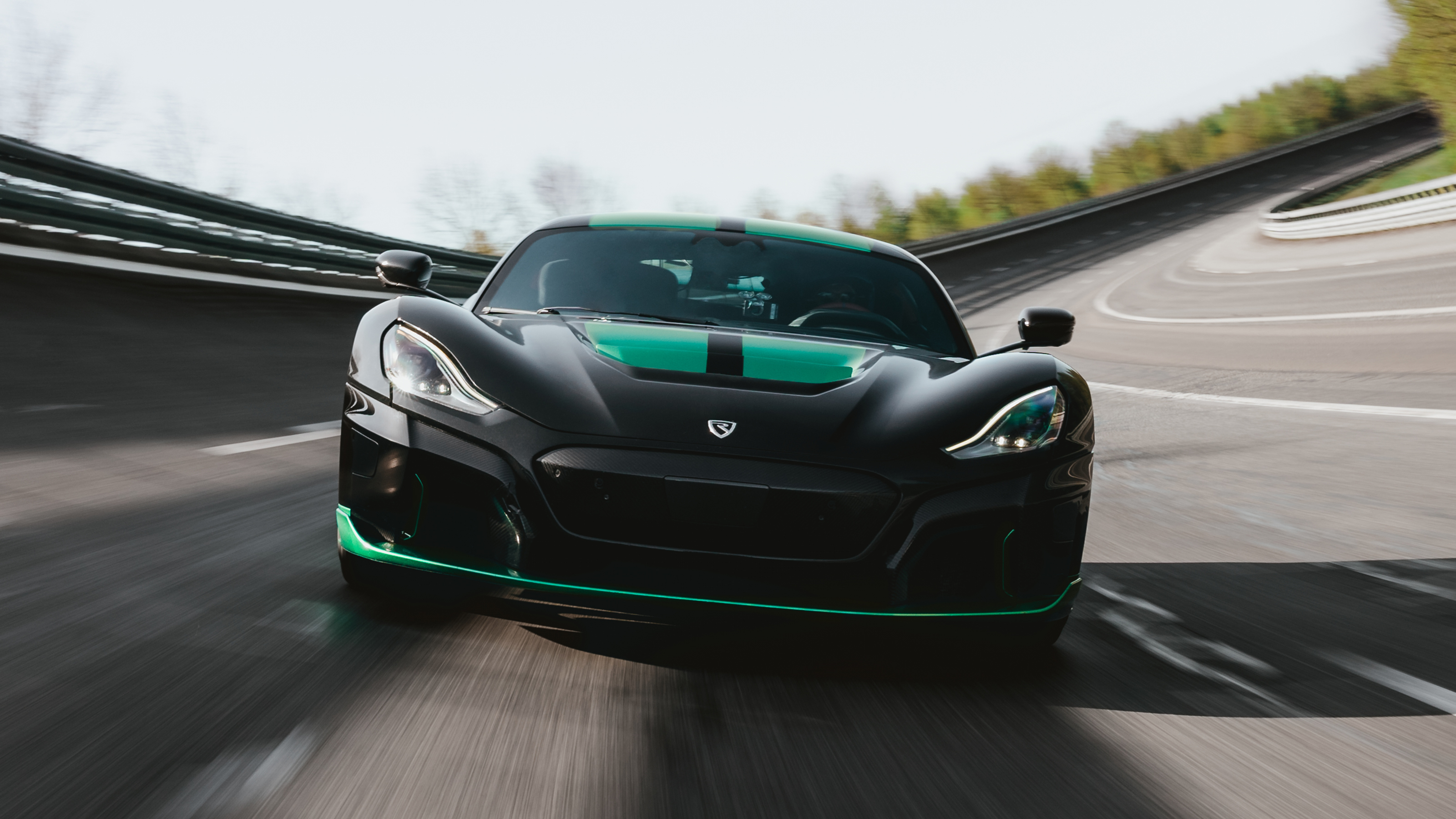 Rimac Nevera – nose