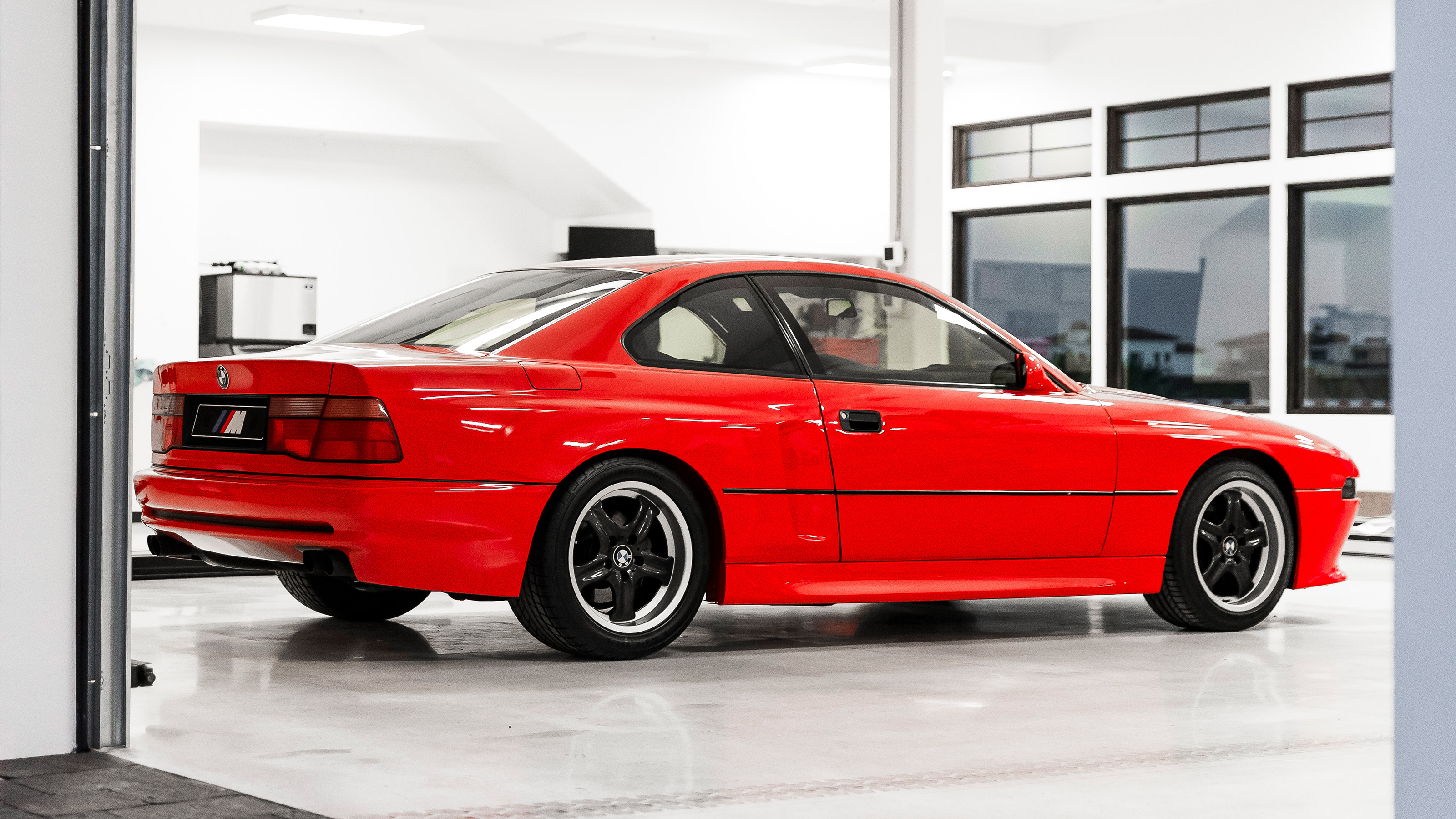 1990 BMW M8
