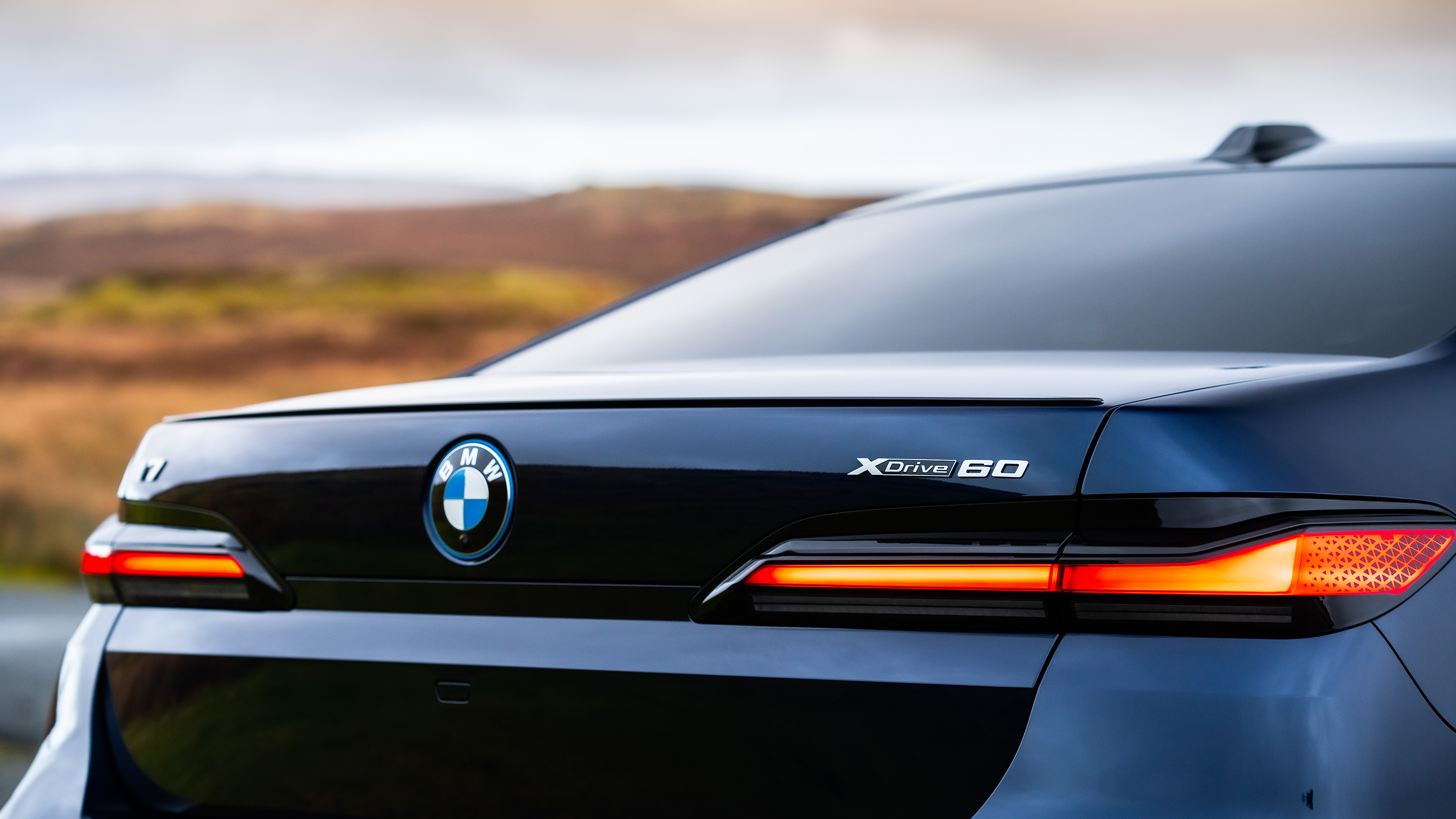 BMW i7 M60 XDrive tail light