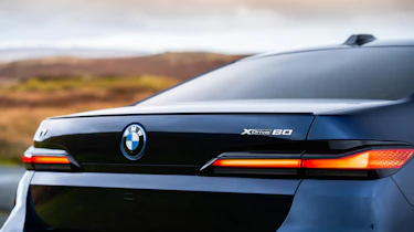 BMW i7 M60 XDrive tail light