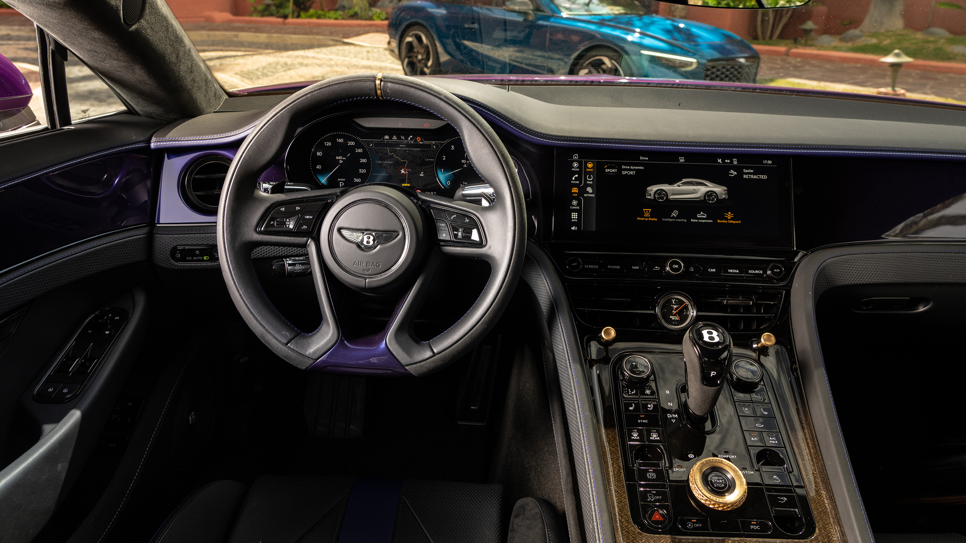 Bentley Batur – dashboard