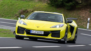 Corvette Z06 – front corner