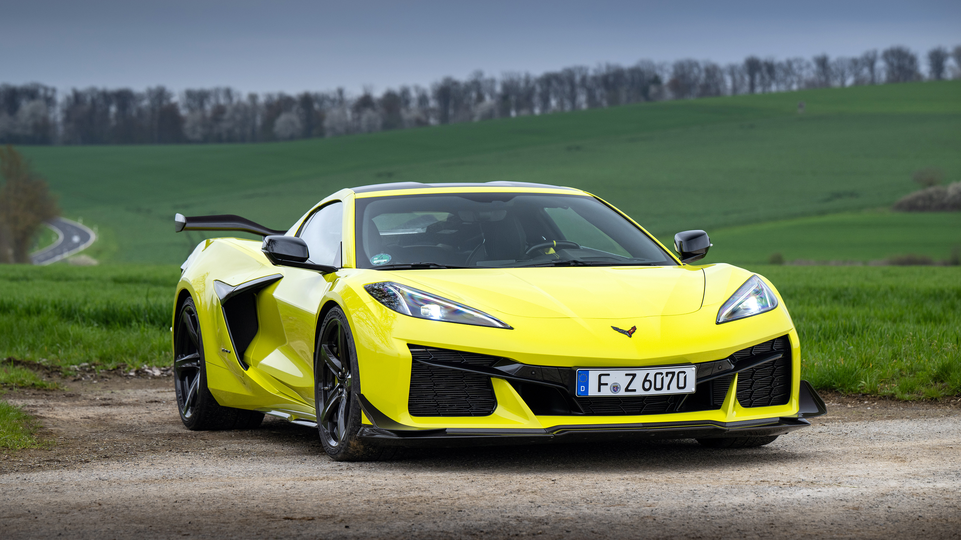 Corvette Z06 – front static