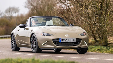 Mazda MX-5 Homura – cornering