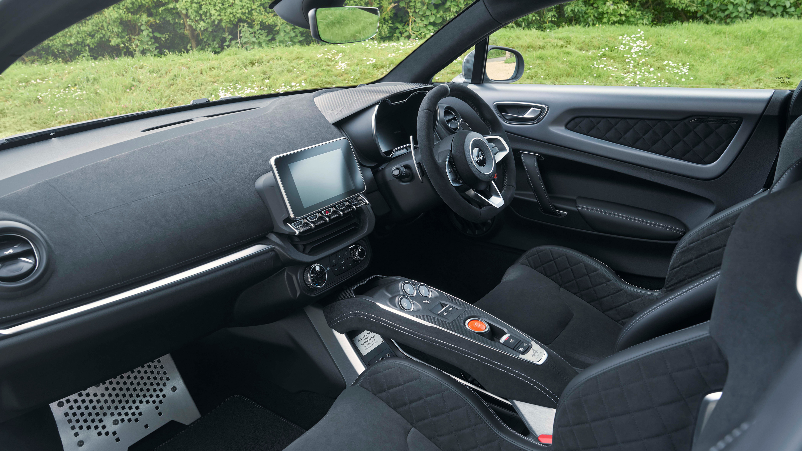 Alpine A110 S Enstone Edition – interior