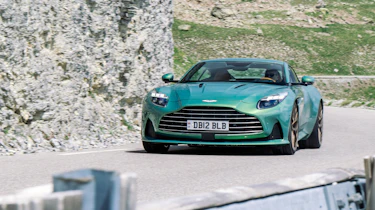 Aston Martin DB12 – front