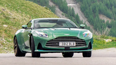 Aston Martin DB12 – drift