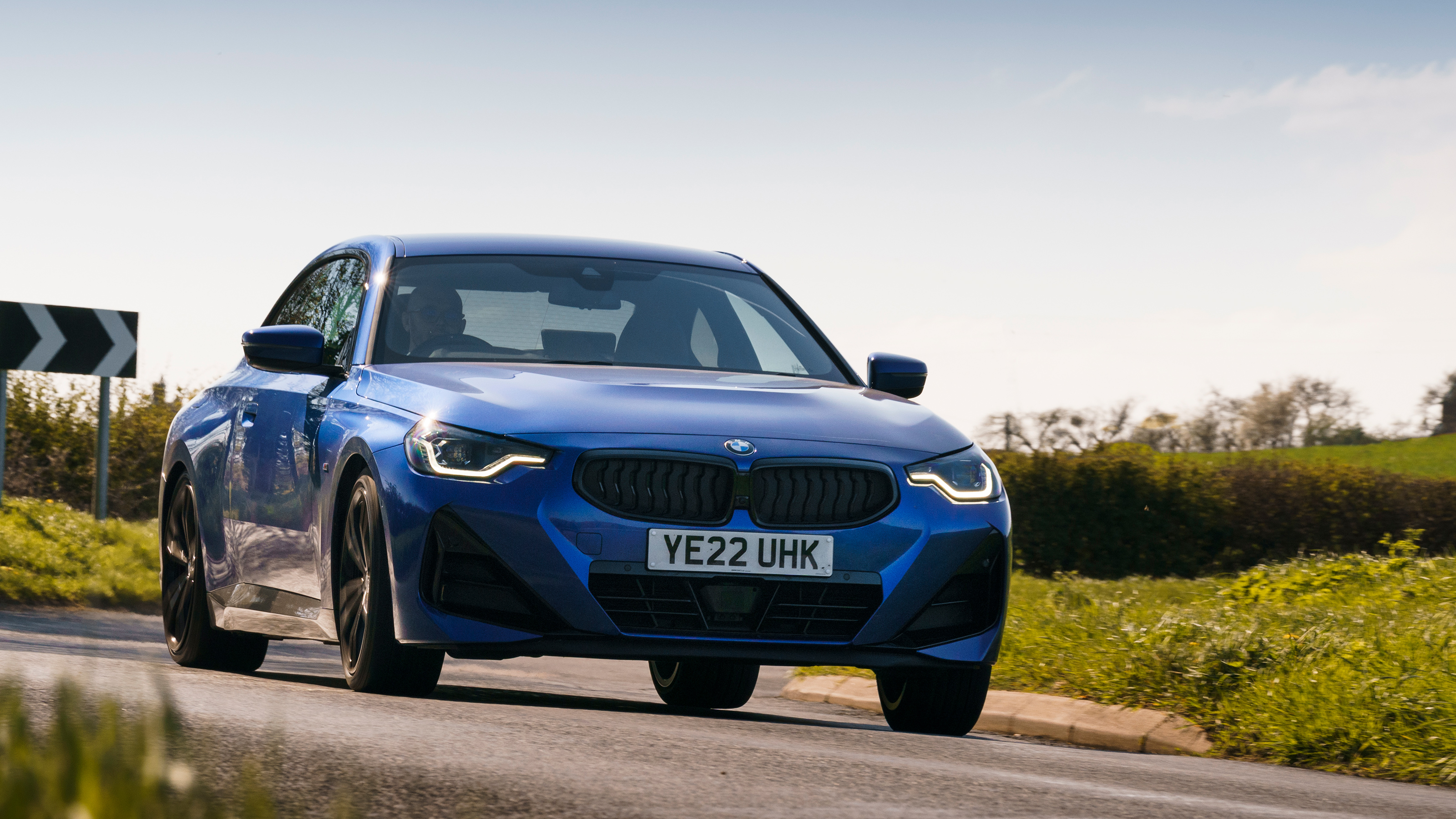 BMW 230i v Volkswagen Golf GTI Clubsport – BMW drift