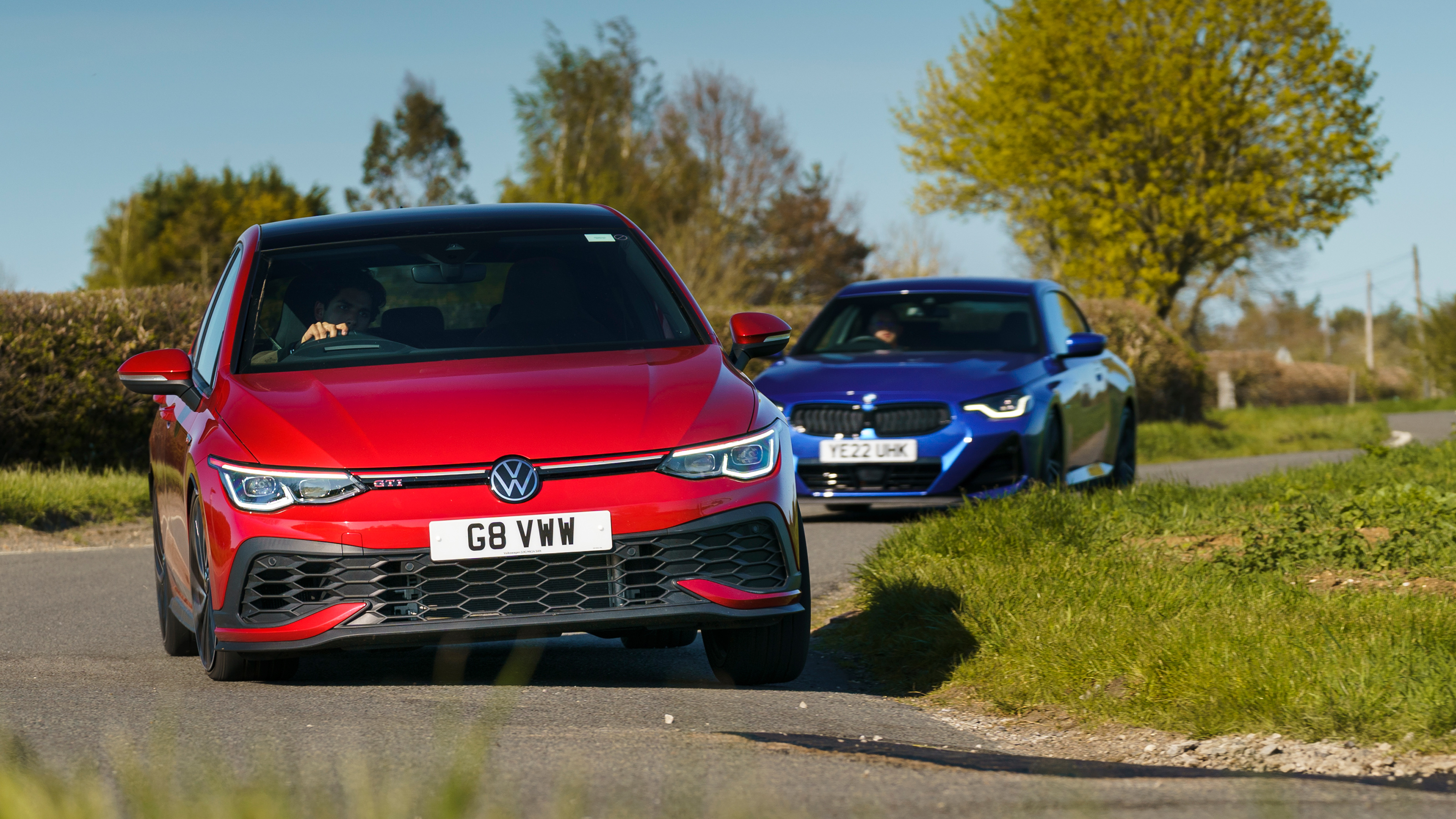 BMW 230i v Volkswagen Golf GTI Clubsport – twin cornering