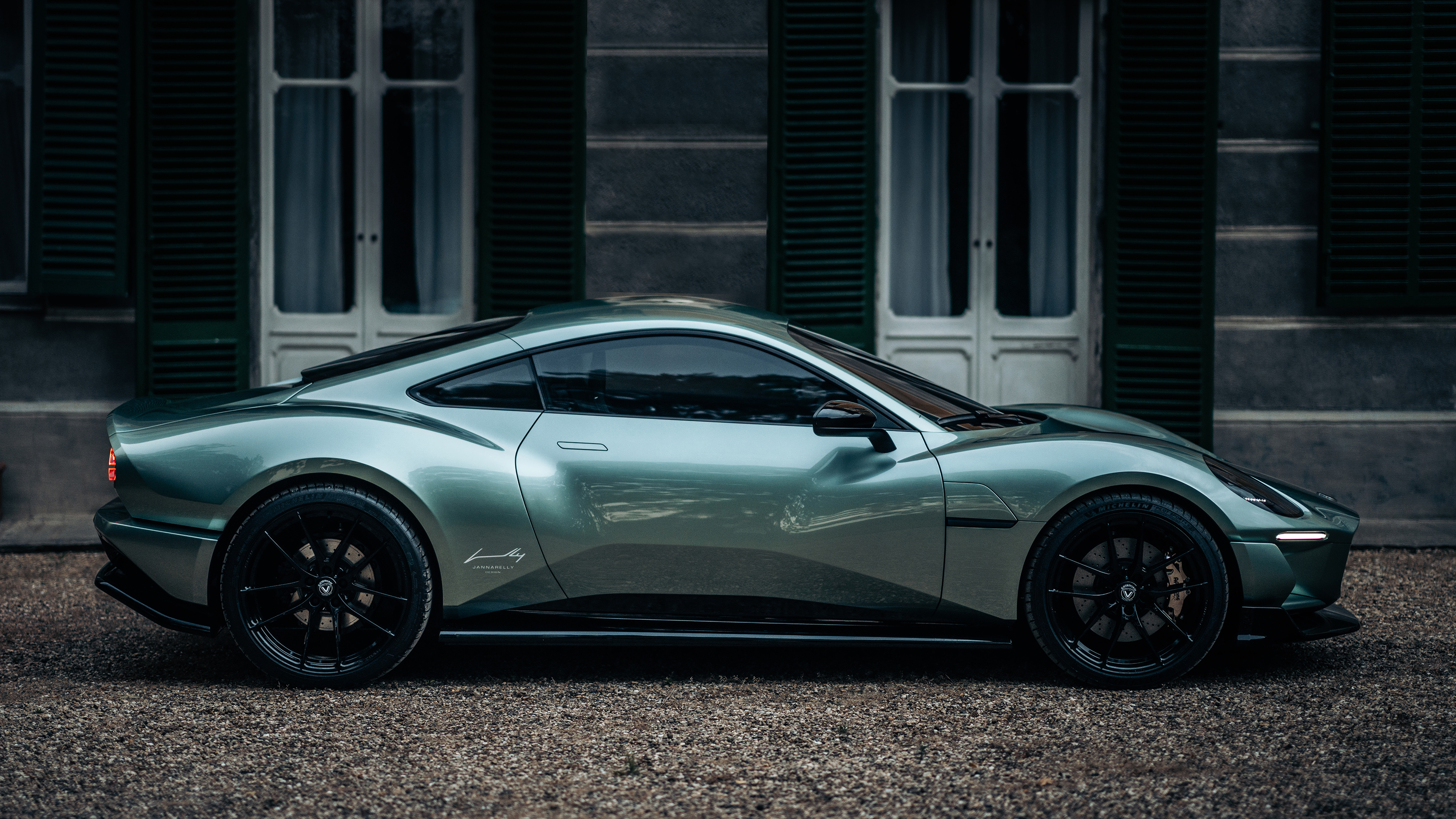 Caterham Project V – side