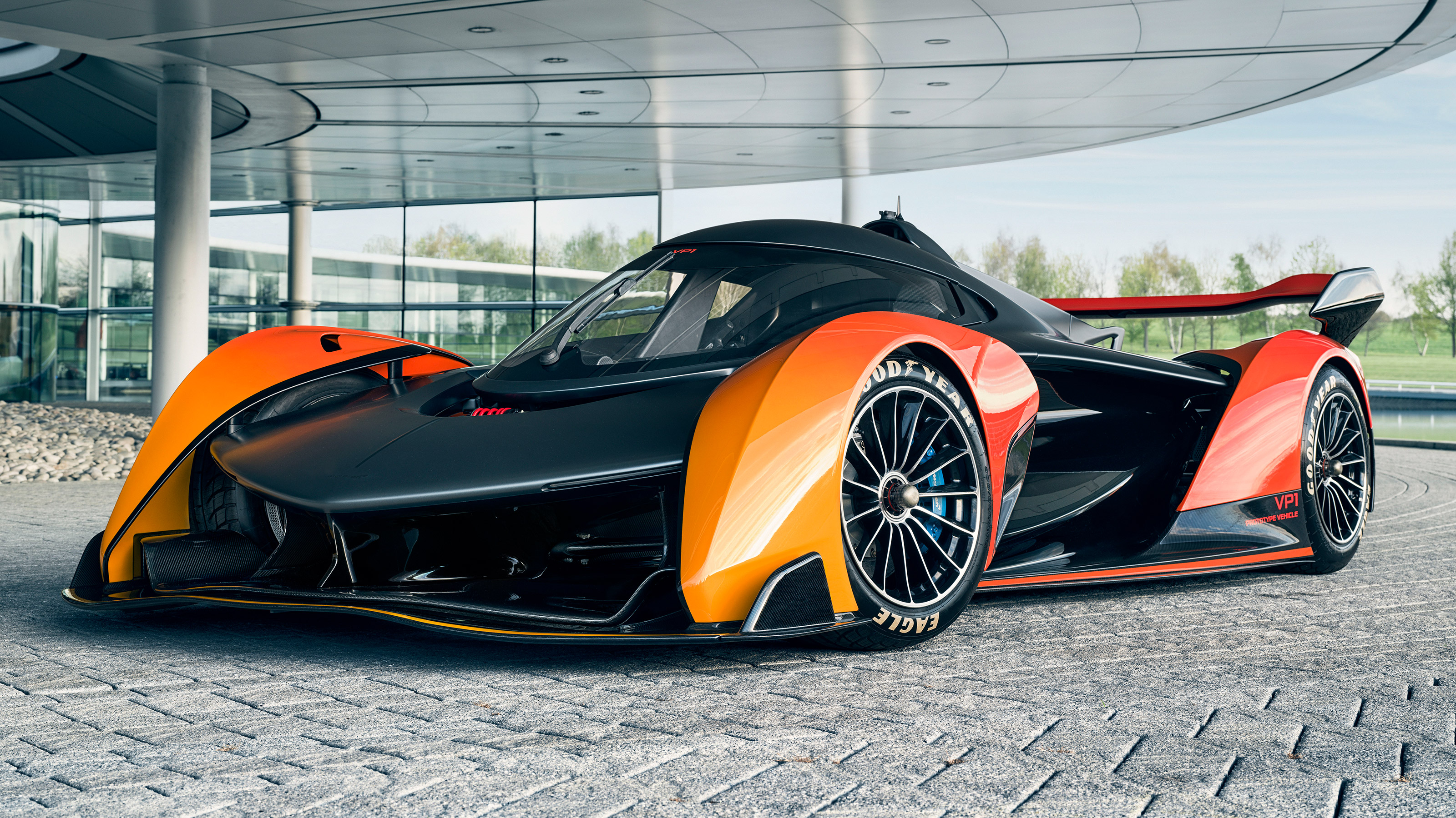 McLaren Solus GT