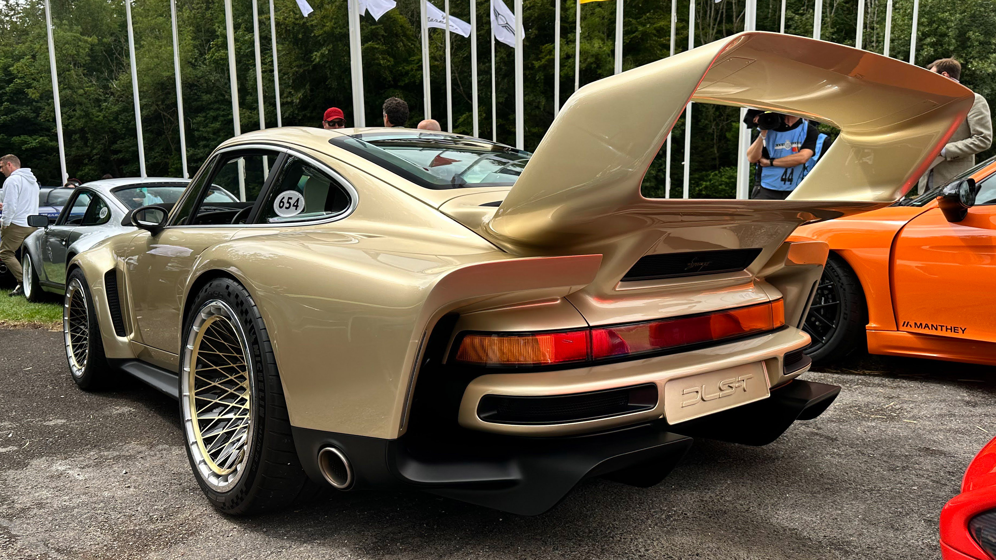 Singer DLS-T