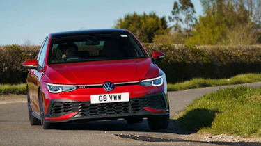 BMW 230i v Volkswagen Golf GTI Clubsport – Golf cornering
