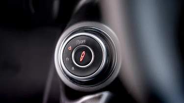 Alfa Romeo Tonale review – DNA switch
