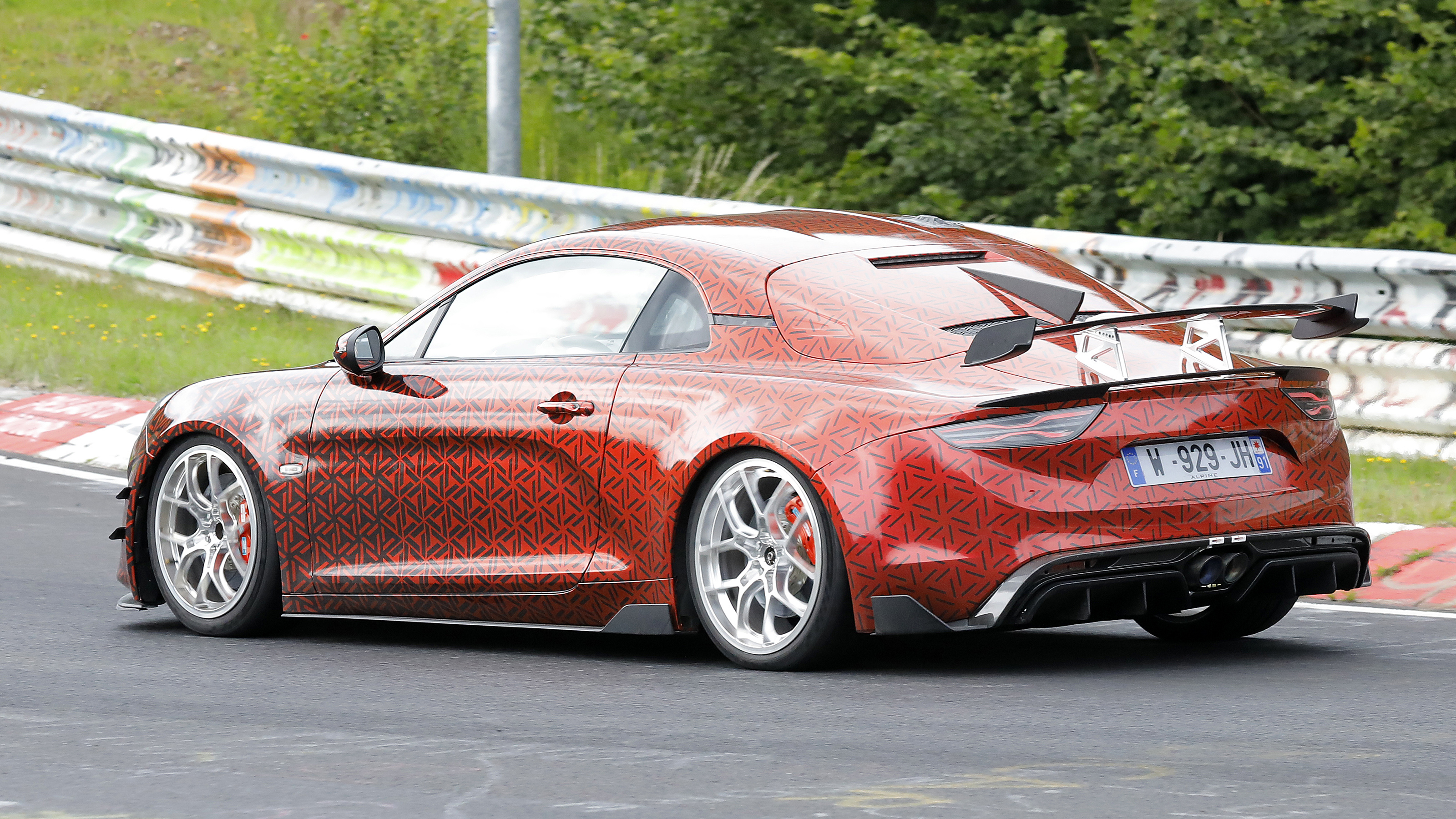 Alpine A110 – rear