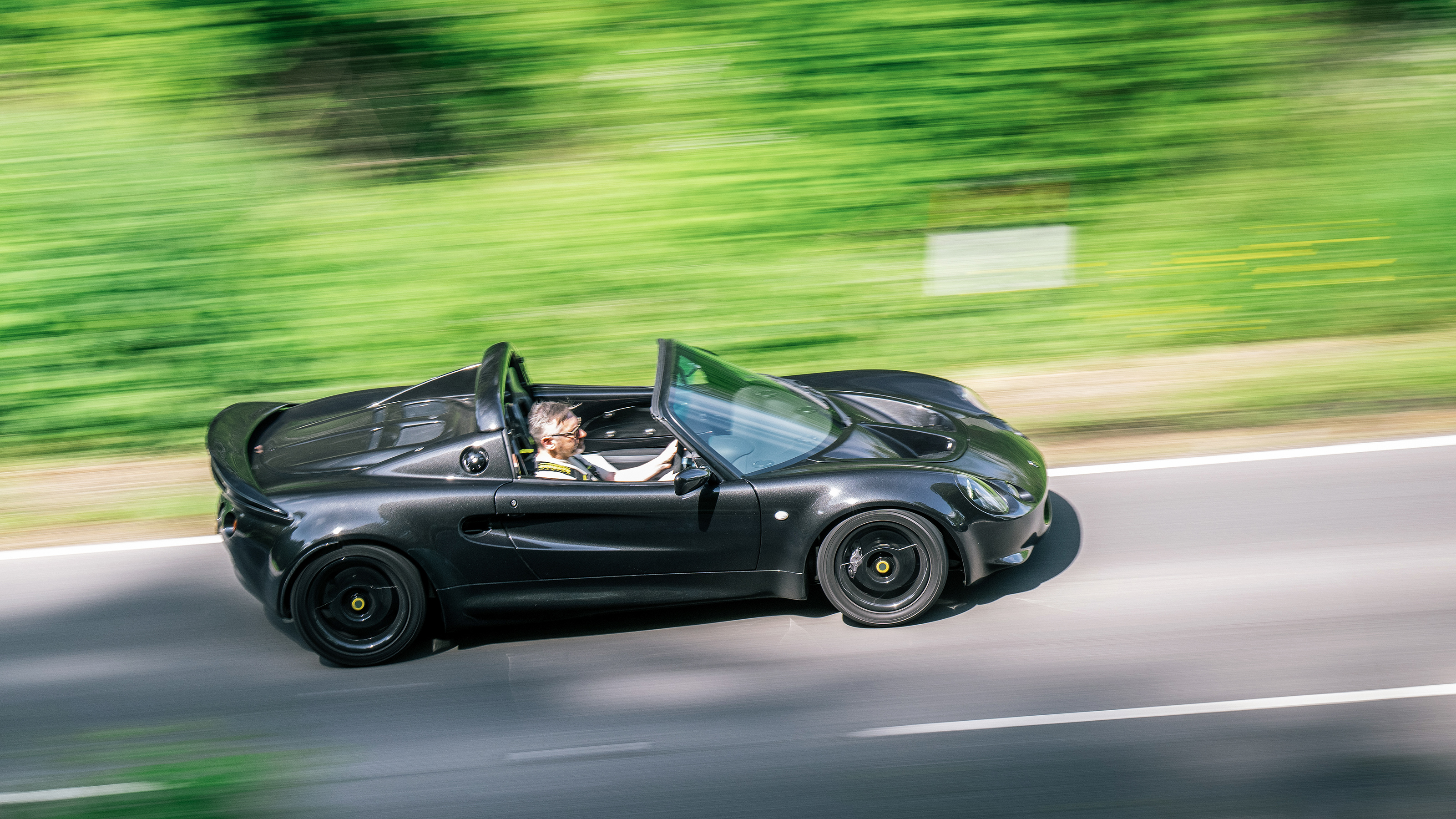 Analogue Elise SuperSport – side