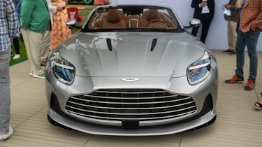Aston Martin DB12 Volante