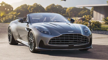 Aston Martin DB12 Volante – front