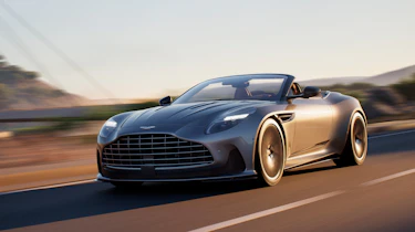 Aston Martin DB12 Volante – front
