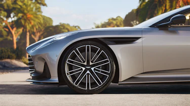 Aston Martin DB12 Volante – wheel