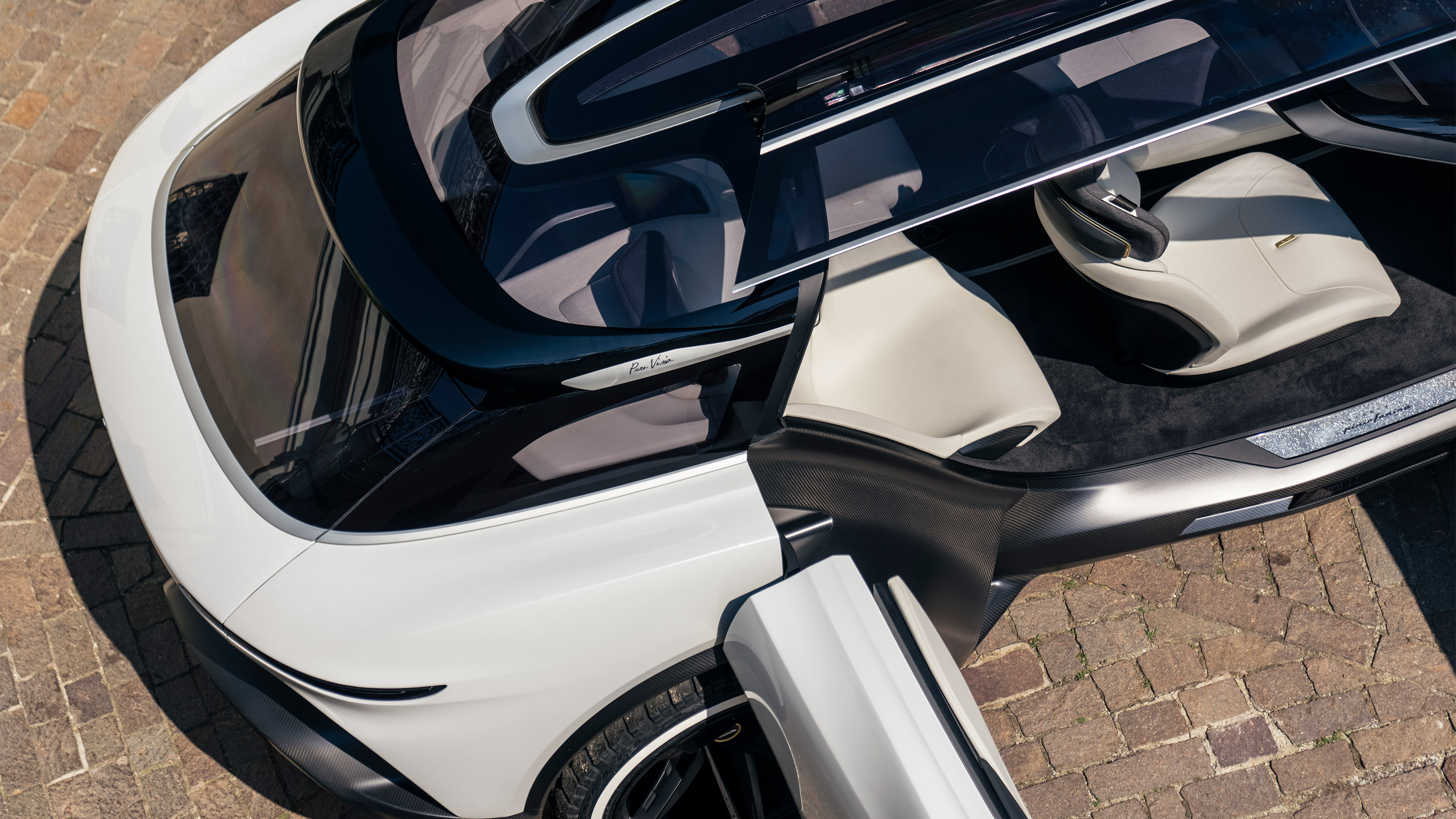 Automobili Pininfarina Pura Vision