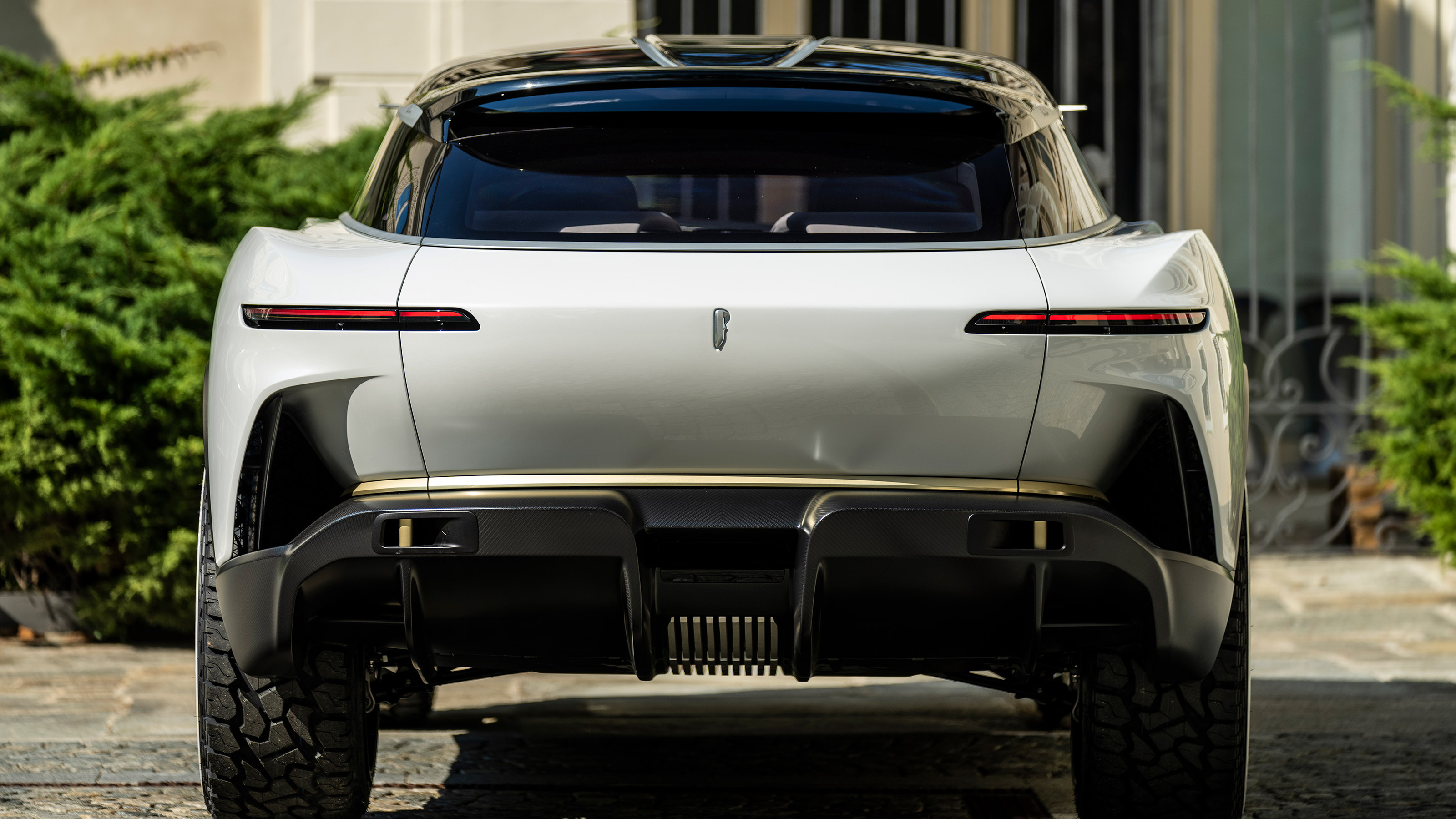 Automobili Pininfarina Pura Vision