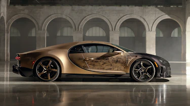 Bugatti Chiron Golden Era – side