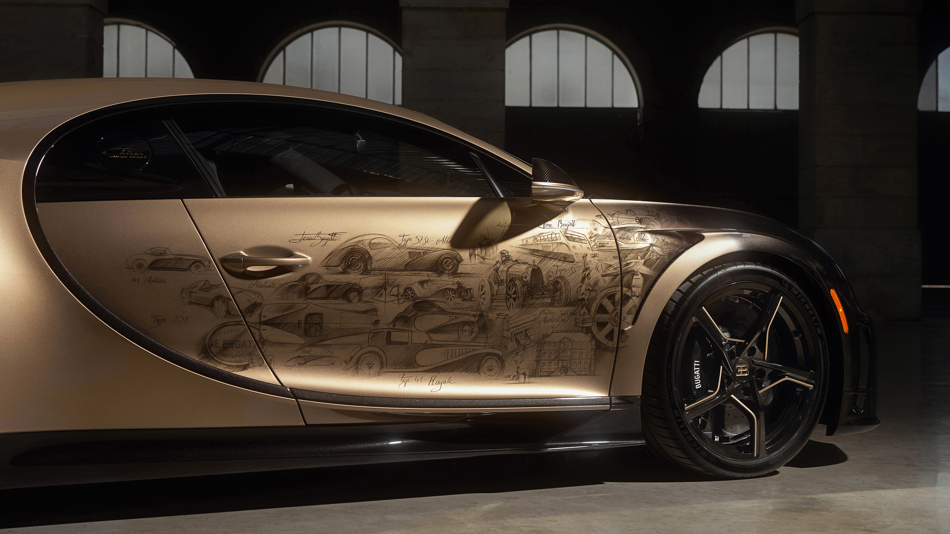 Bugatti Chiron Golden Era – side
