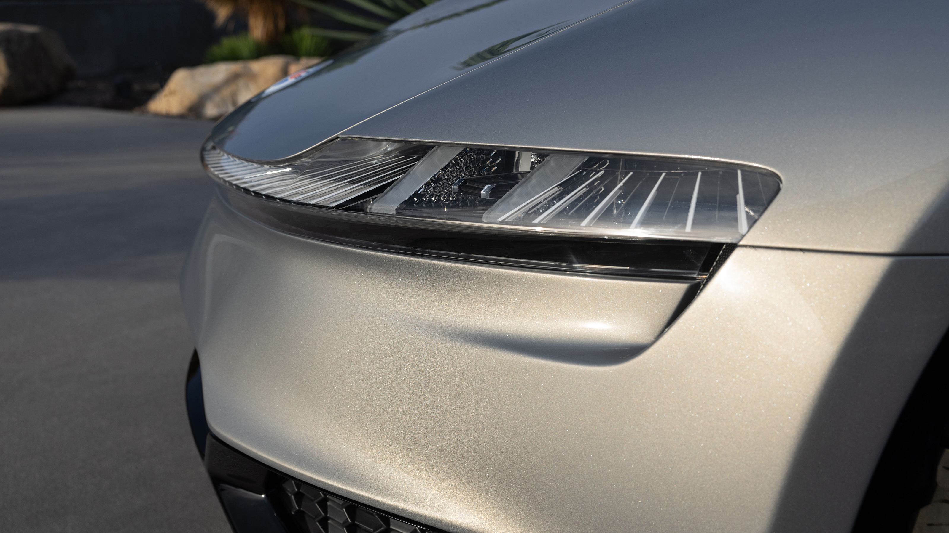 Fisker Ronin – headlight