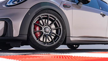 Mini Bulldog Racing Edition