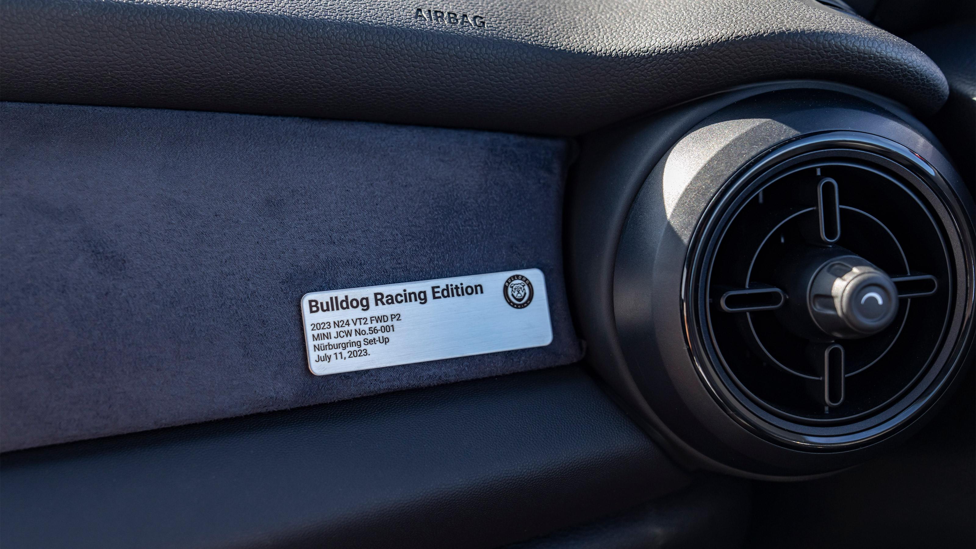 Mini Bulldog Racing Edition