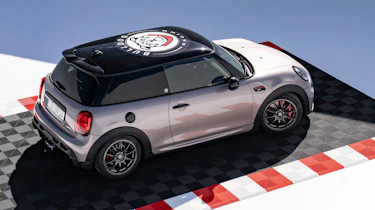 Mini Bulldog Racing Edition