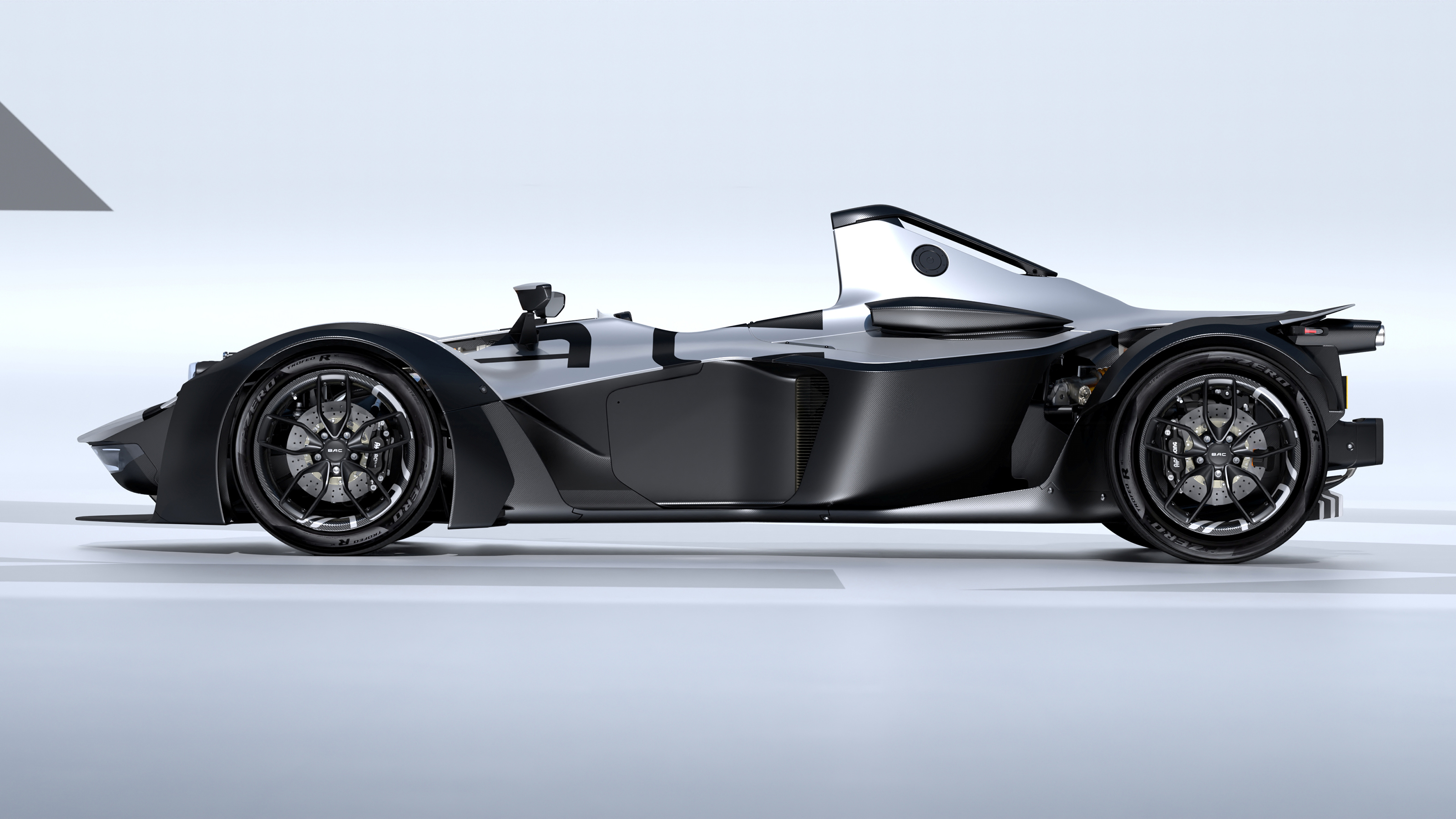 BAC Mono – side