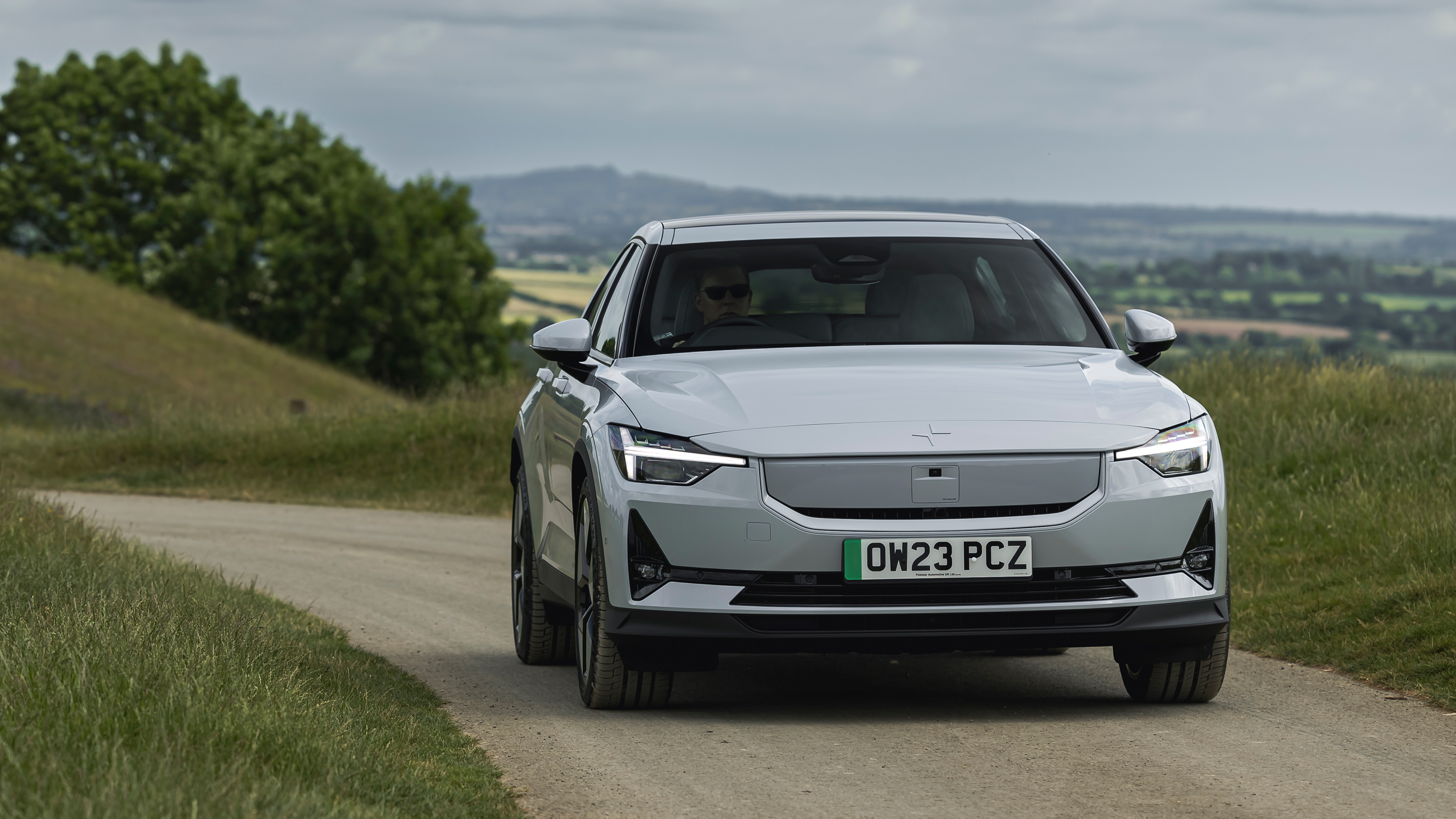 Polestar 2 – front