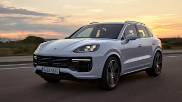 New Porsche Cayenne Turbo E-Hybrid – front