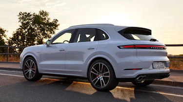 New Porsche Cayenne Turbo E-Hybrid – rear