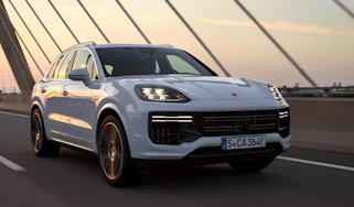 Porsche Cayenne Turbo E-Hybrid – front
