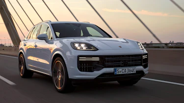 Porsche Cayenne Turbo E-Hybrid – front